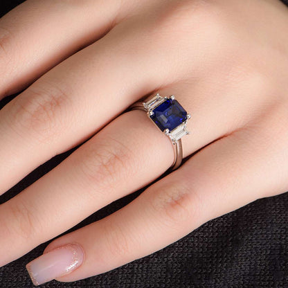 White Gold Royal Blue Sapphire & Diamond Ring 3.04CT