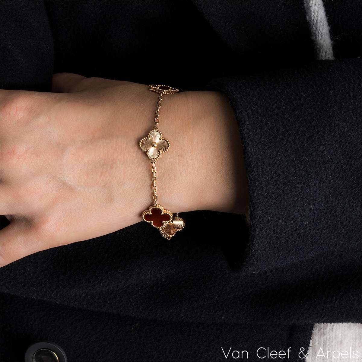 Van Cleef & Arpels Rose Gold Carnelian Guilloche Vintage Alhambra Bracelet VCARP7RP00