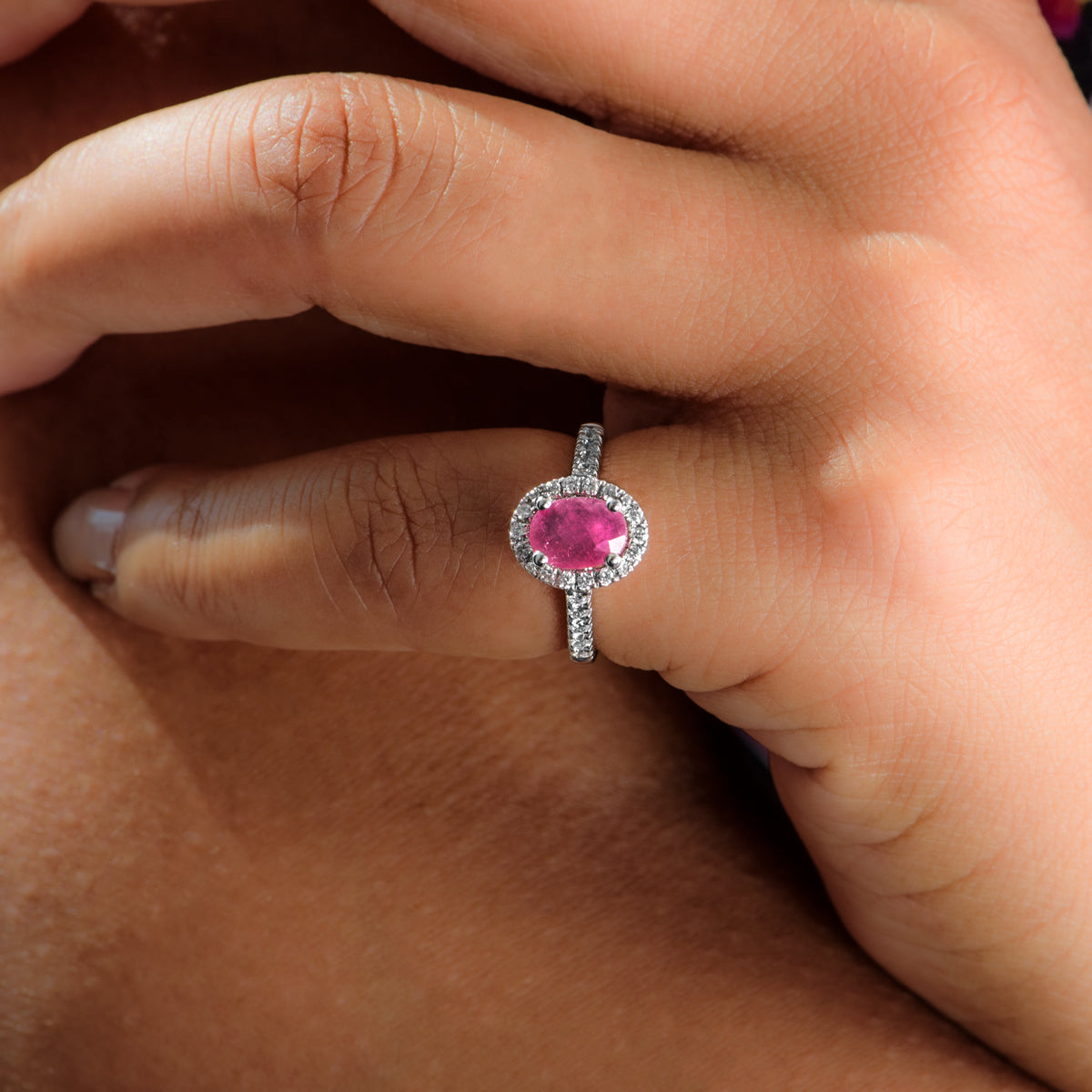 White Gold Ruby & Diamond Ring 1.28CT