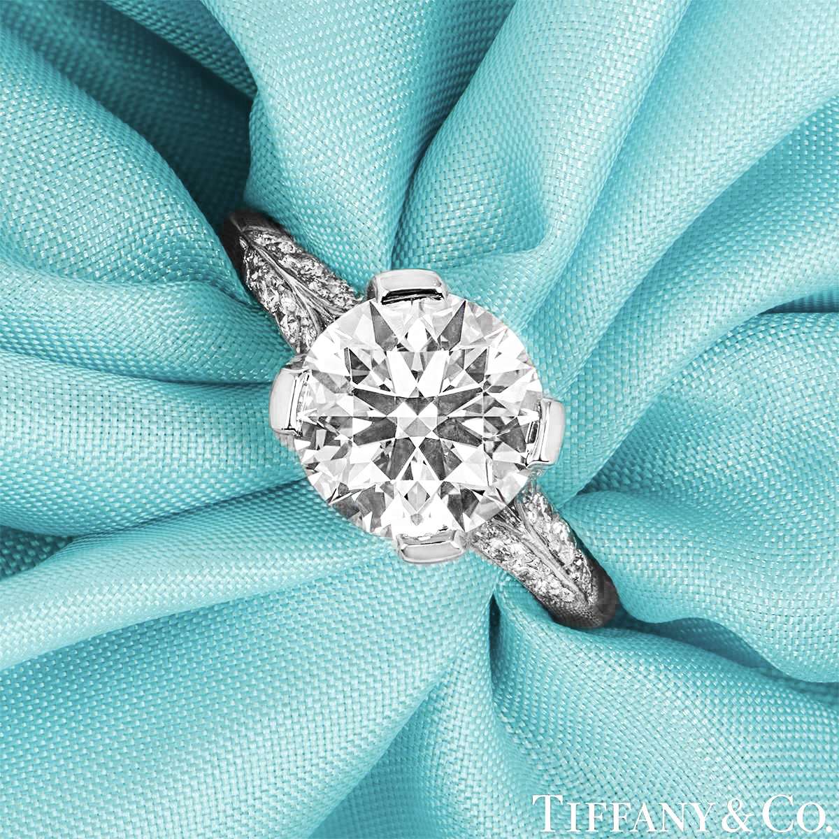 Tiffany & Co. Platinum Round Brilliant Cut Diamond Ring 2.23ct G/VVS1 XXX