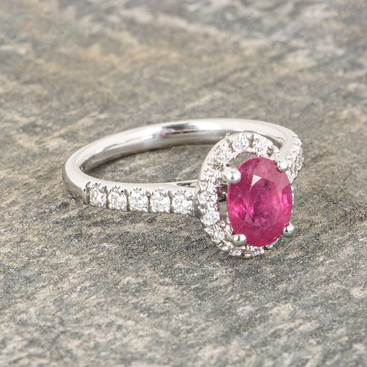 White Gold Ruby & Diamond Ring 1.53CT