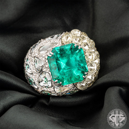 White Gold Colombian Emerald & Diamond Ring 15.60CT