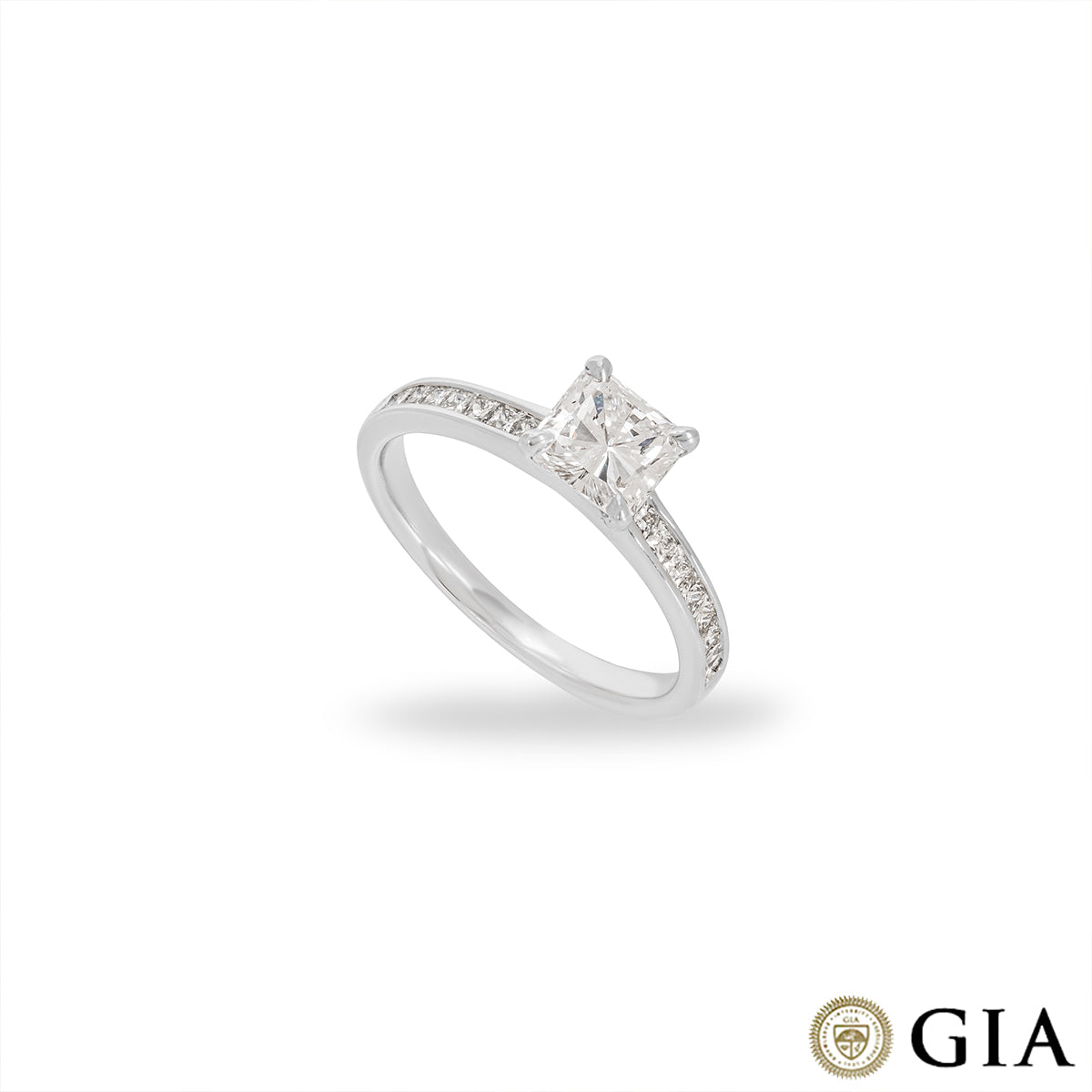 White Gold Radiant Cut Diamond Ring 1.01CT D/VVS2