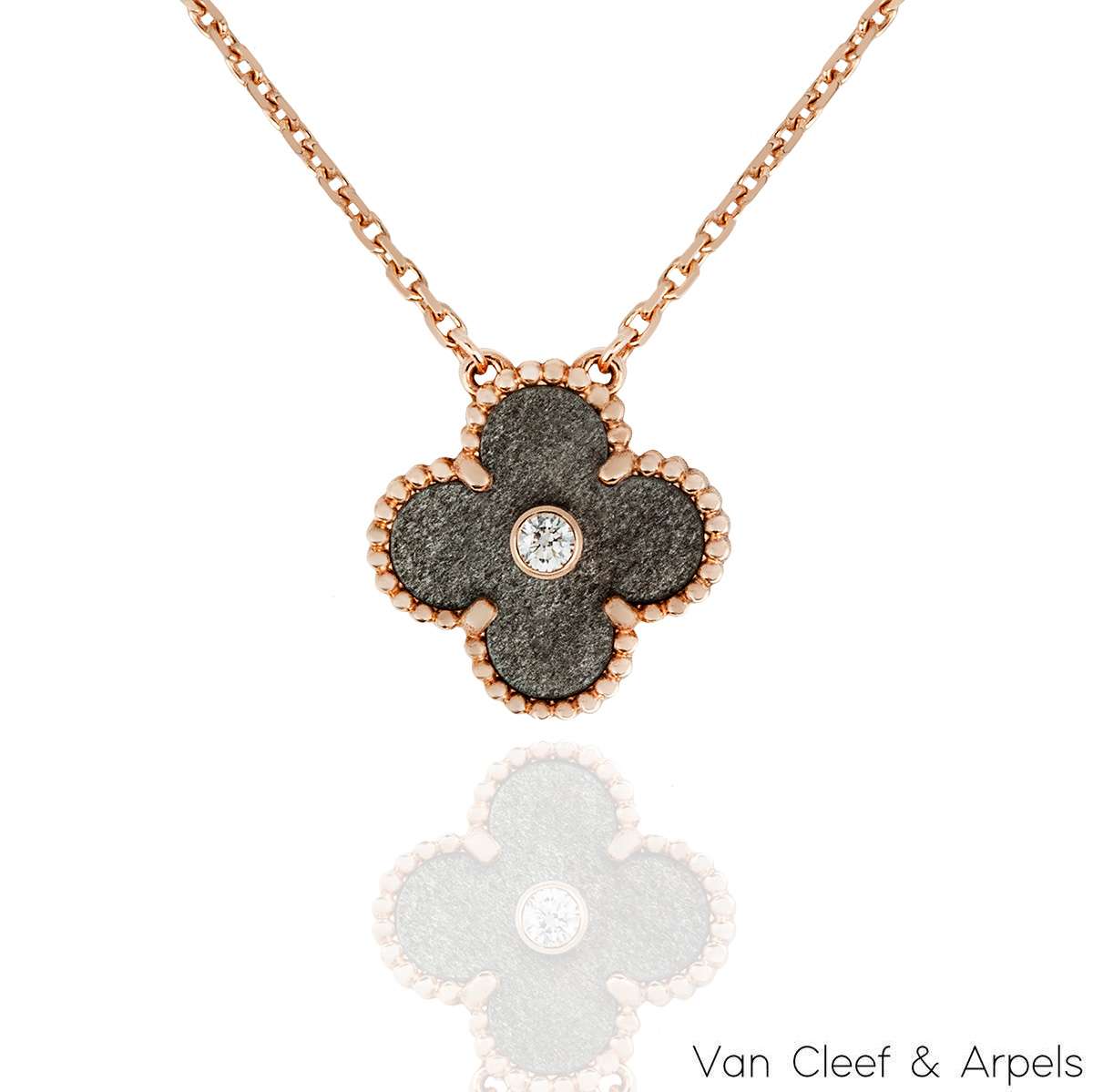 Van Cleef & Arpels Limited Edition Obsidian Vintage Alhambra Holiday Pendant VCARP9T000