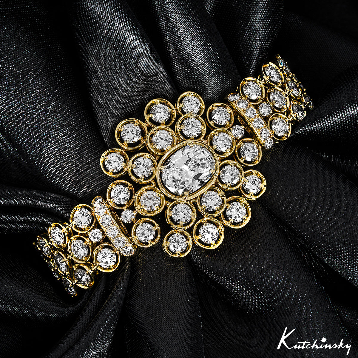 Kutchinsky Yellow Gold Diamond Bracelet 2.72CT E/SI1