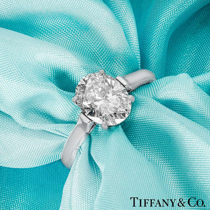 Tiffany & Co. Platinum Oval Cut Diamond Ring 2.06CT D/VVS2