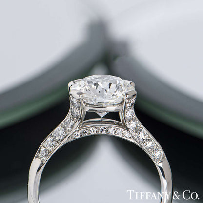 Tiffany & Co. Platinum Round Brilliant Cut Diamond Ring 2.23ct G/VVS1 XXX