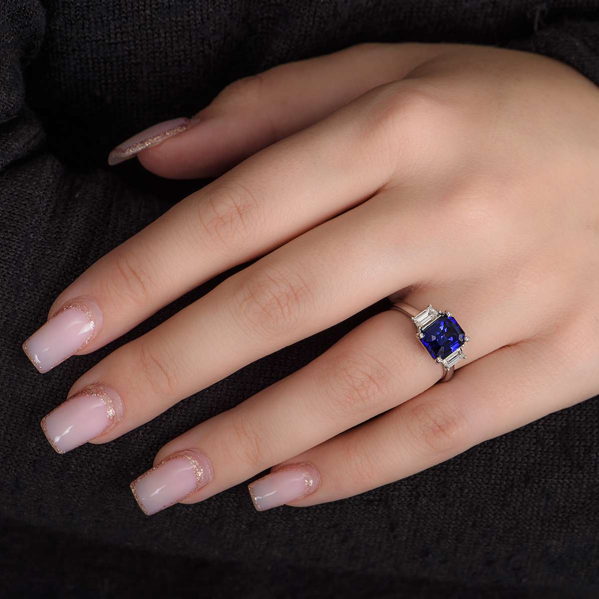 White Gold Royal Blue Sapphire & Diamond Ring 3.04CT