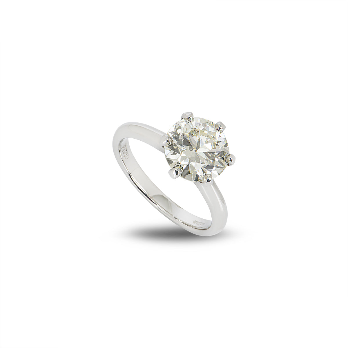 Round Brilliant Cut Diamond Ring 2.71CT N/VS1