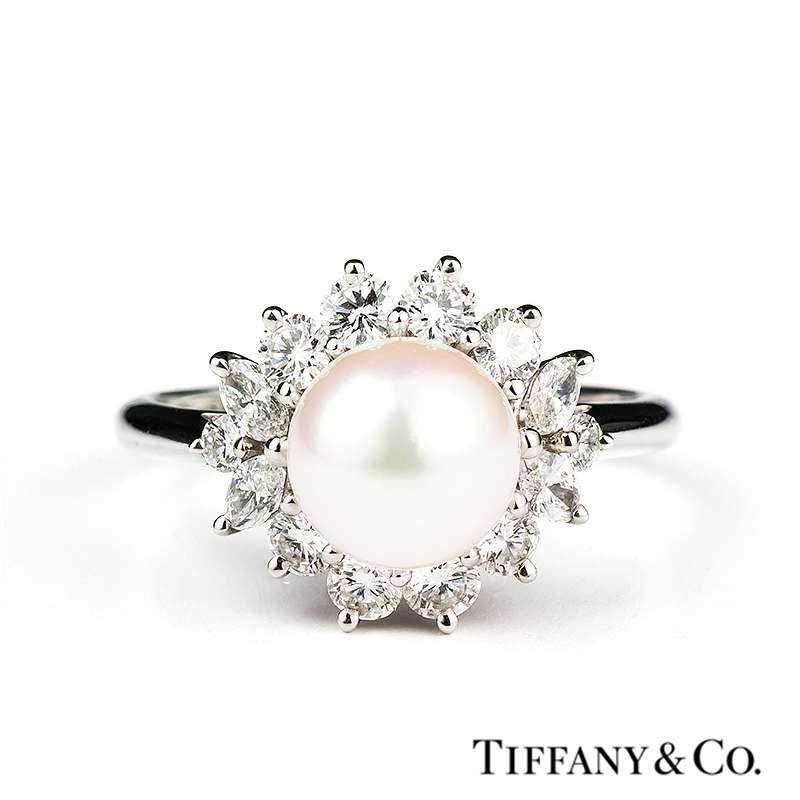 Plat Tiffany & Co. Diamond and Pearl Ring | Rich Diamonds