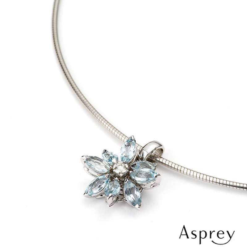 asprey diamond daisy necklace