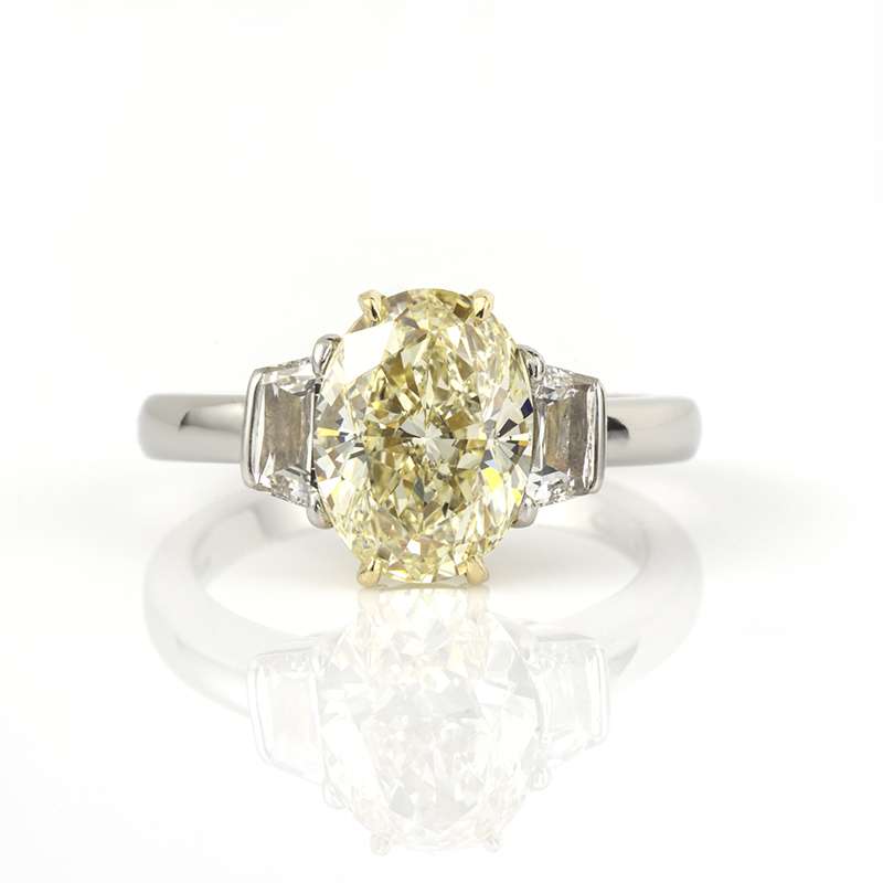 Light Yellow Oval Diamond Ring in Platinum and 18k Yellow Gold 3.52ct ...